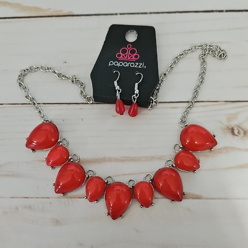 Paparazzi Bold Red Teardrop Necklace Set